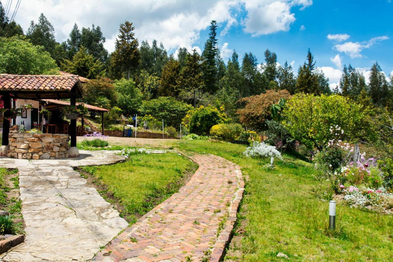 Villa Patty Tibasosa Exterior foto